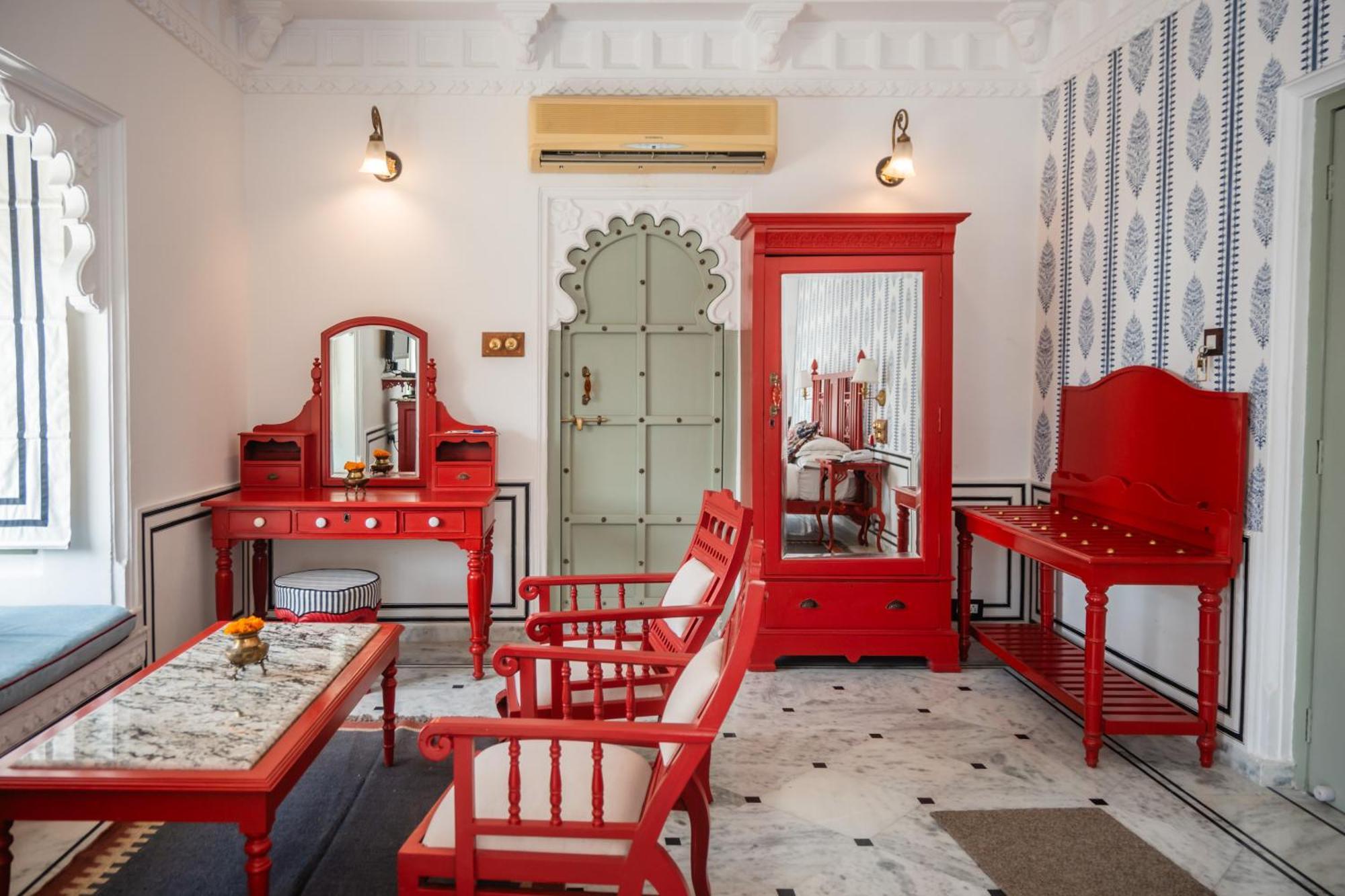 Amet Haveli - A Heritage Hotel Удайпур Екстериор снимка